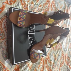 MIA heels